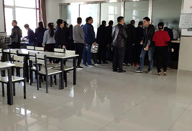 西宁公交集团总公司食堂